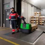 Loire Maine Manutention Vente Materiel De Manutention Angers Transpalette Electrique P100