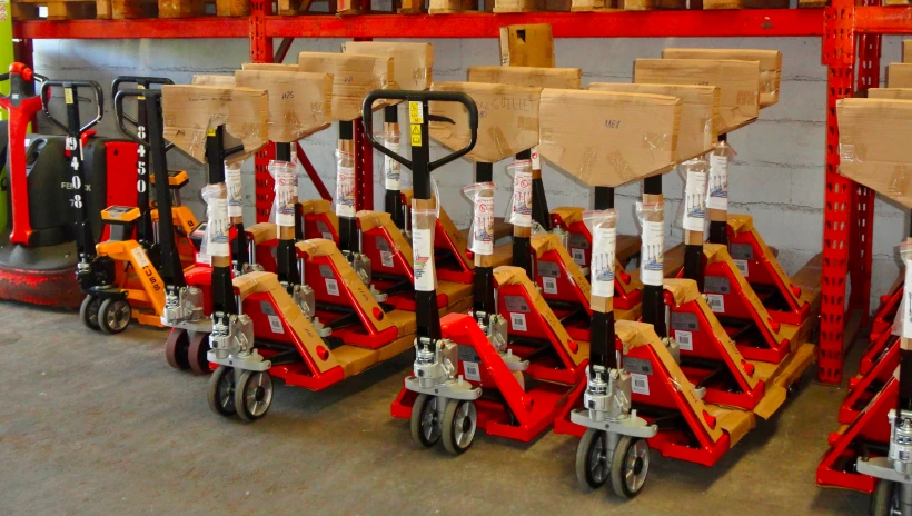 Loire Maine Manutention Vente Materiel De Manutention Angers Magasin 2 1 1x 1